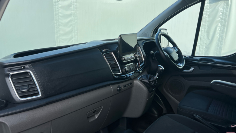 Ford Transit Custom 300 L1 Diesel Fwd 2.0 EcoBlue 130ps Low Roof Limited Van